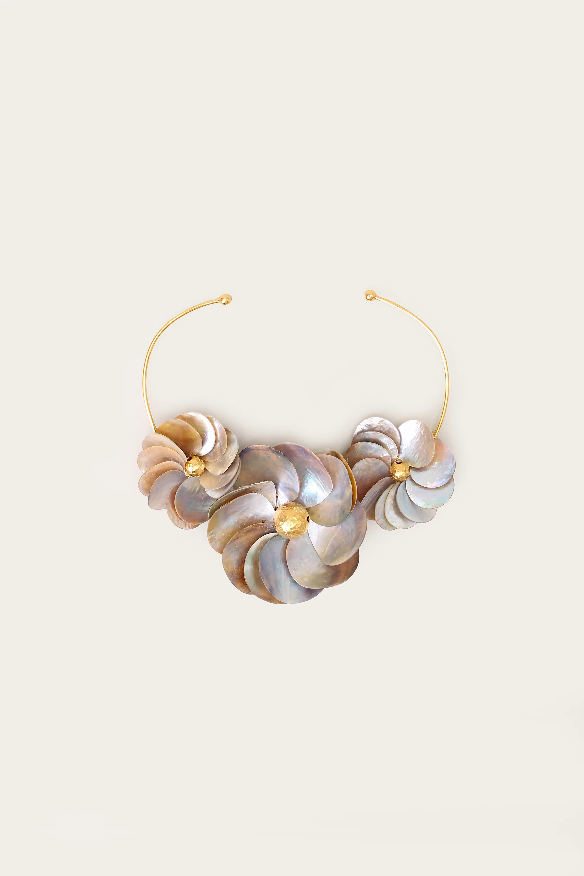 Fleur de Shells Necklace