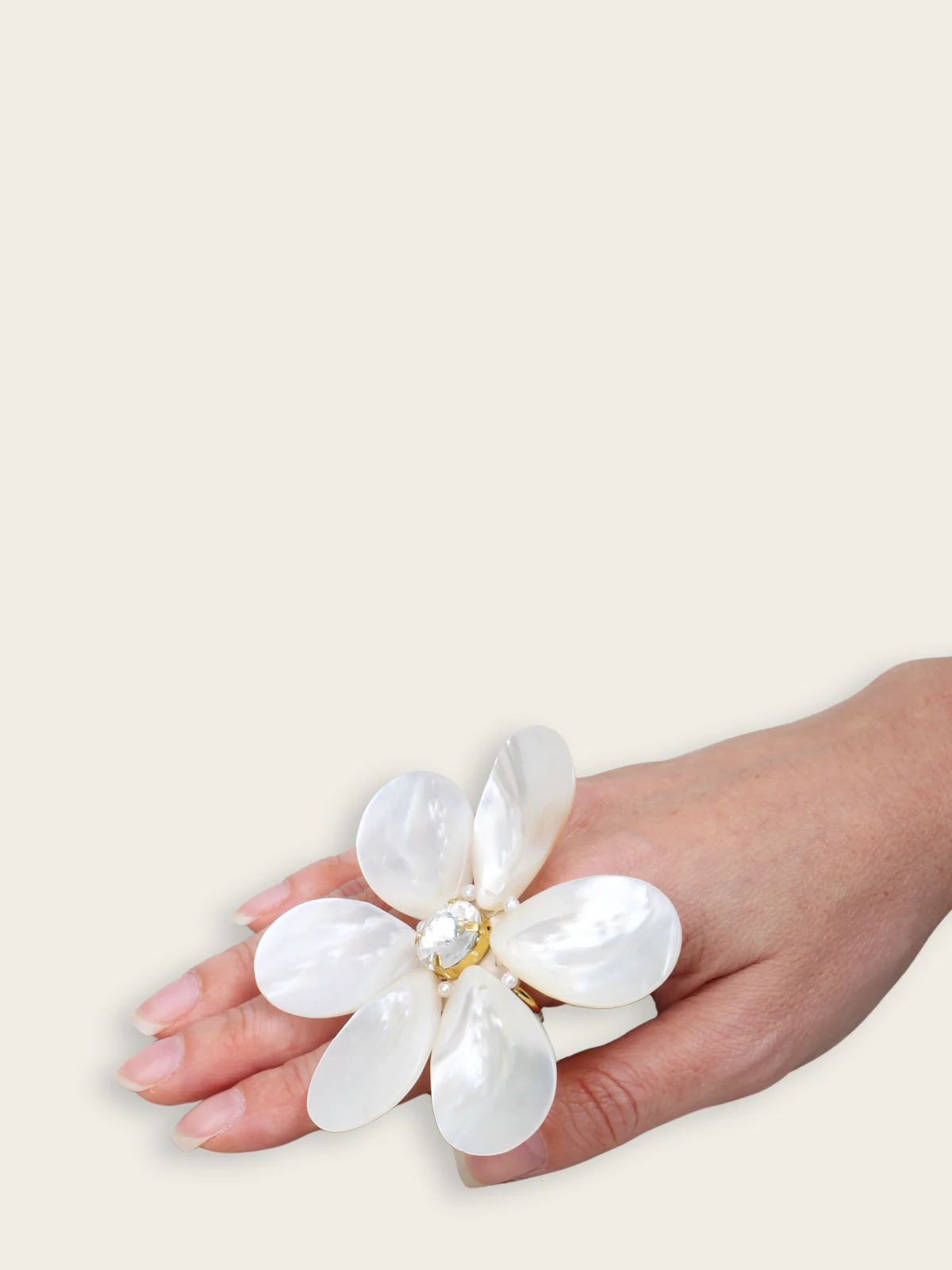 Fleur Blanche Ring - Image 2